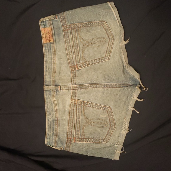 Paris Blues Jean Shorts Distressed 13 - Picture 2 of 3